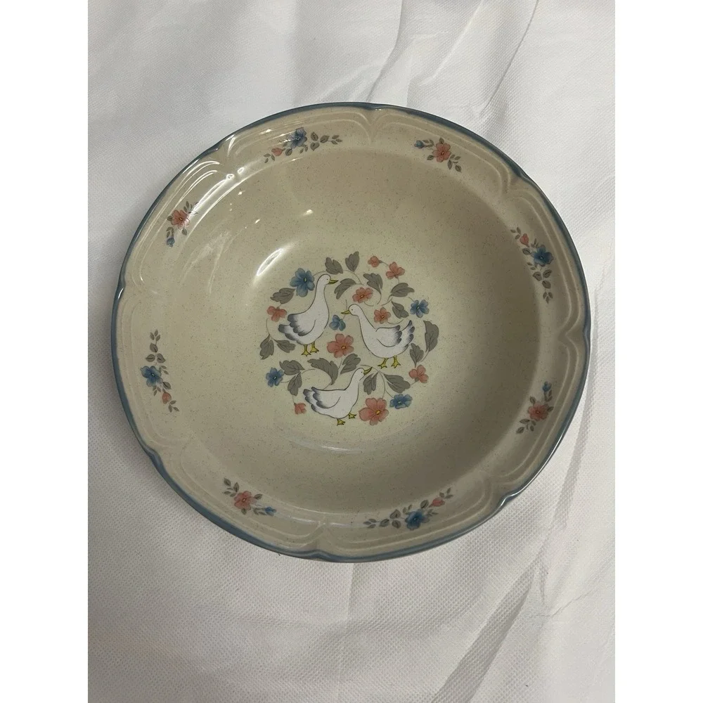 Vtg Cottagecore Geese Serving Bowl Country Classics Farmhouse Goose Stoneware